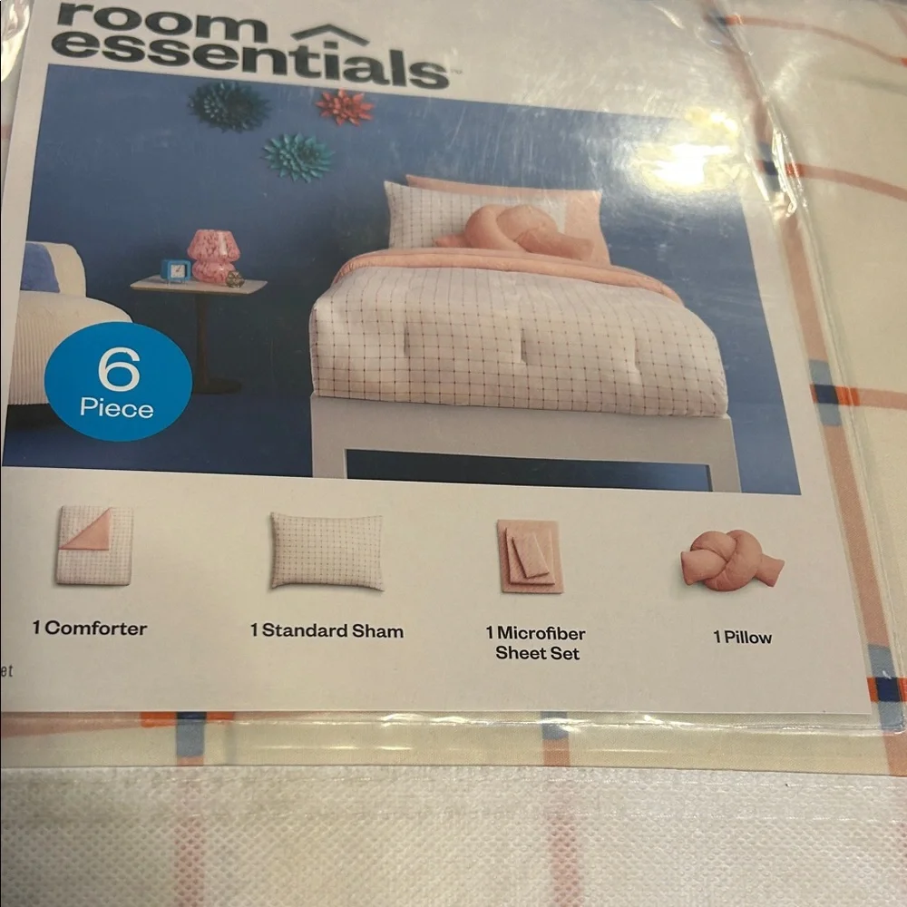 Room Essentials Plaid Microfiber Comforter Set - Cream and Orange